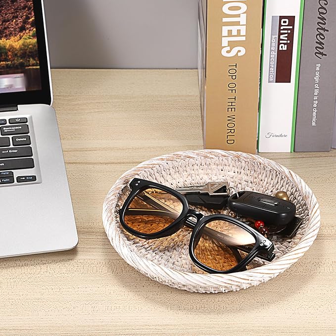 Hipiwe Small Key Basket Bowl for Entryway 7.6" Round Woven Wicker Basket Fruit Serving Tray Woven Basket Wall Decor Rattan Organizer Basket for Keys, Wallet,Whitewash