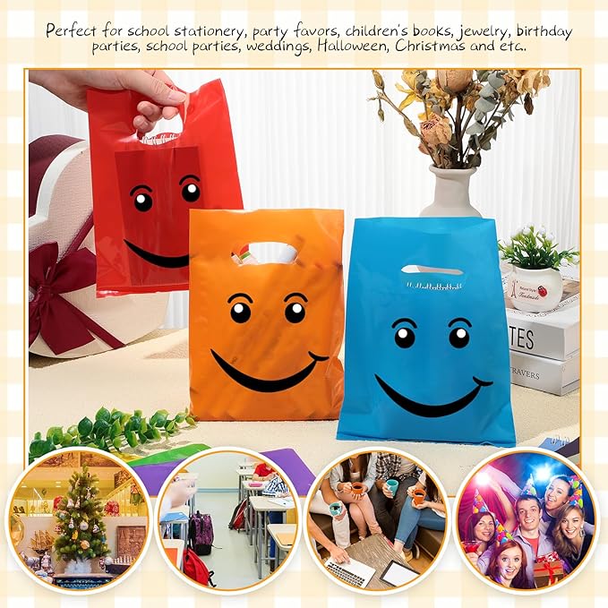 Geyee 300 Pieces Smile Face Gift Bags 6" x 8" Plastic Party Favors Goodie Treat Bags Bulk with Handle for Kids Birthday Party Classroom School Supplies(Multicolor)